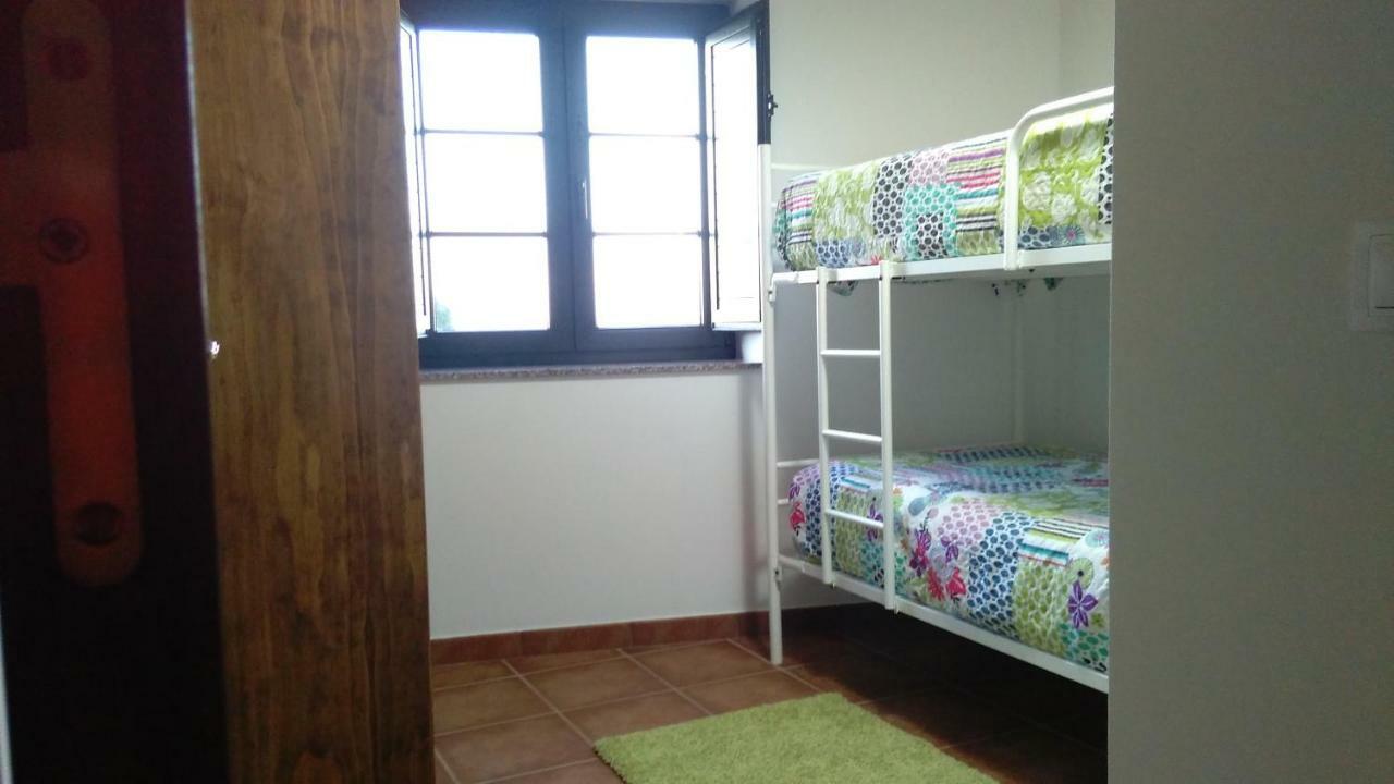 A Minguxaina Apartment Ribadeo Bagian luar foto