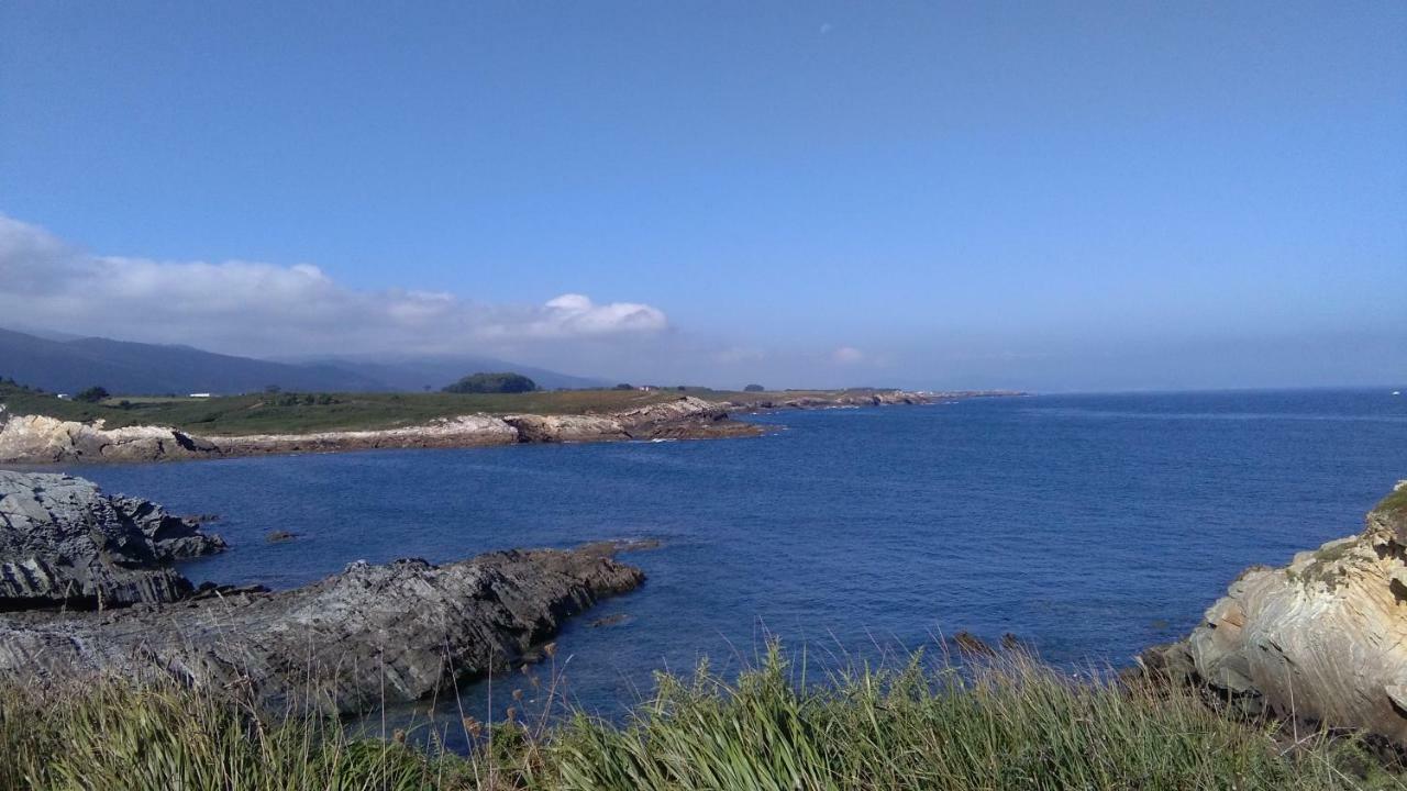 A Minguxaina Apartment Ribadeo Bagian luar foto